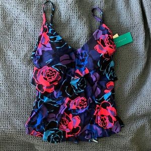Floral tankini top new with tags